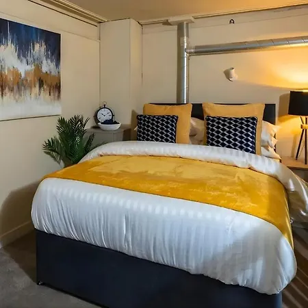 1 Bedroom By Brookland Serviced & Short Lets In *