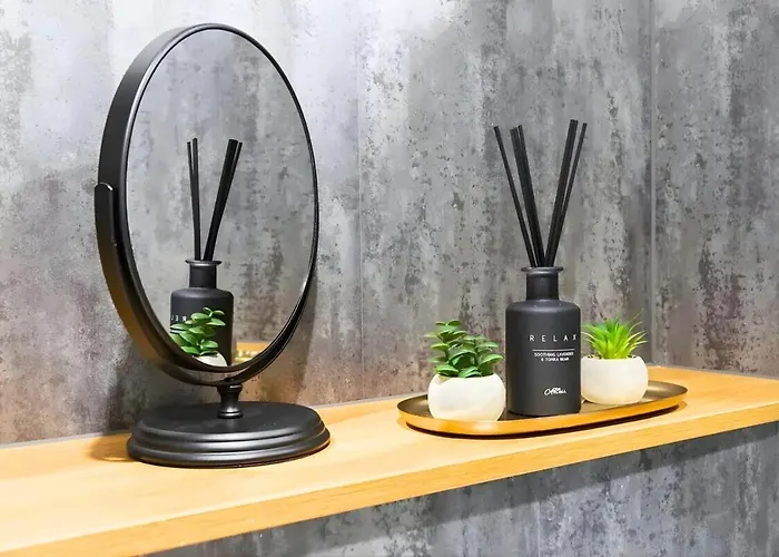 1 Bedroom By Brookland Serviced & Short Lets In Apartamento *